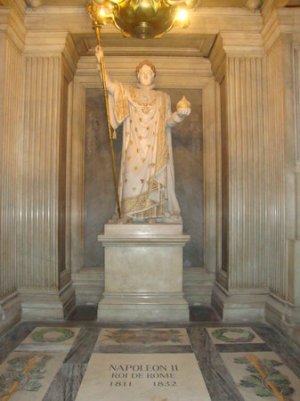 napoleon-statue.jpg