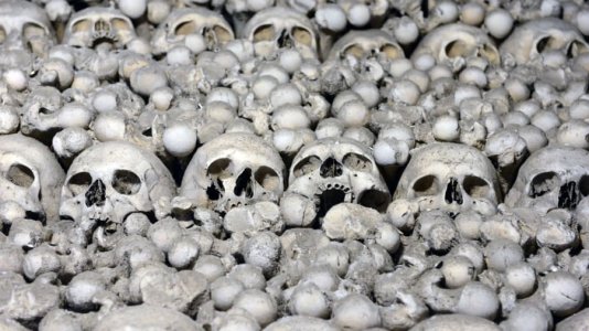172700-church-of-bones-sedlec-ossuary-getty-images.jpg