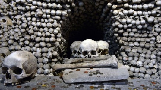 717-church-of-bones-sedlec-ossuary-getty-images2-1.jpg