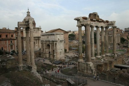 fori romani.jpg