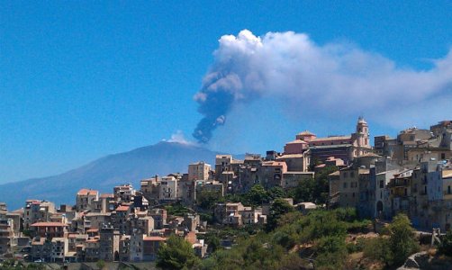 centuripe-eruzione-etna.jpg