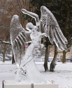 angel2_ice_sculpture_fs.jpg