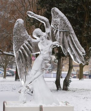 angel2_ice_sculpture_fs.jpg angel2_ice_sculpture_fs.jpg
