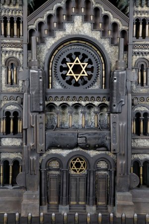 10-Synagogue-V.jpg