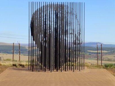 nelson+mandela+tribute+14.jpg