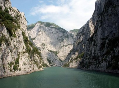 koman_10.jpg koman_10.jpg