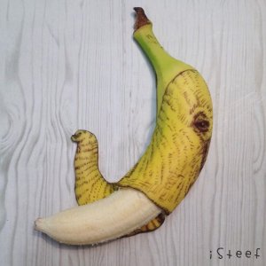 banana-drawings-fruit-art-stephan-brusche-6.jpg