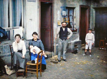 vintage-color-photos-paris-albert-kahn-92__880.jpg