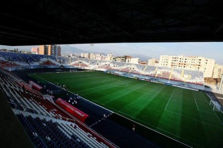 auto_Shkupi_-_11473767539.jpg
