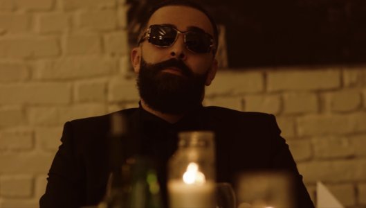 hetto-Geasy-Berlusconi-Official-Video-HD-YouTube-1.jpg