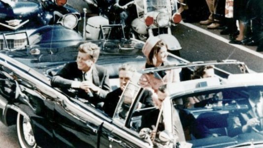 800x800_JFK_limousine-780x439.jpg