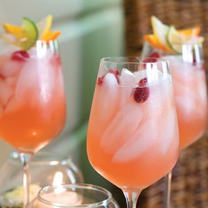 lemonade-cocktail-sl-1665308-l.jpg