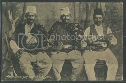 MuzhiktarprejTiranet-Tiranamusician.jpg