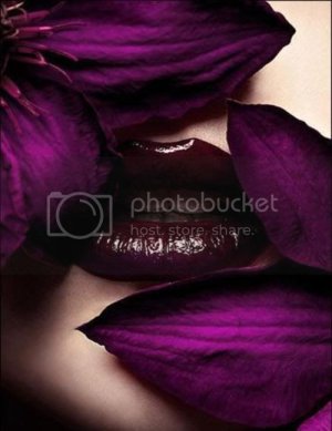 PurpleDeepThickKissingLips.jpg