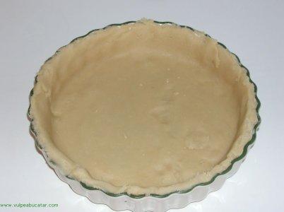 tarta%20fructe1.jpg tarta%20fructe1.jpg