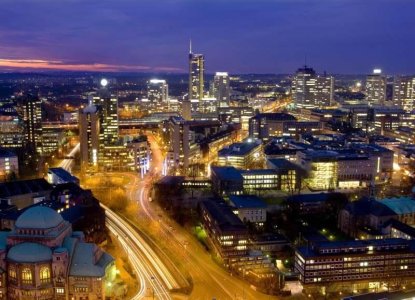 _Skyline_by_night_588bc9b2d1df42b99fff7e871d12bc04.jpg