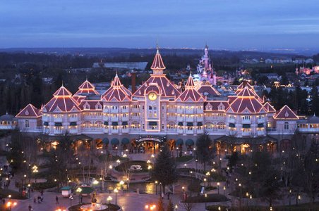 disneyland-hotel.jpg disneyland-hotel.jpg
