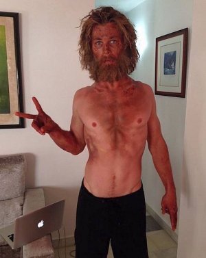 Chris_Hemsworth_magro_mediagallery-page.jpg