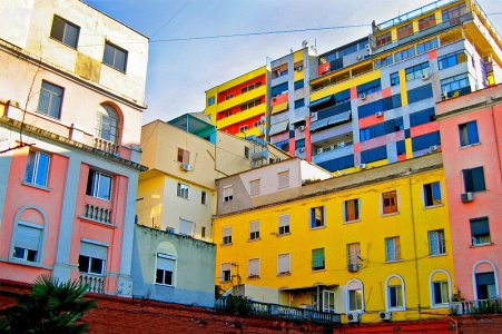 tirana.jpg