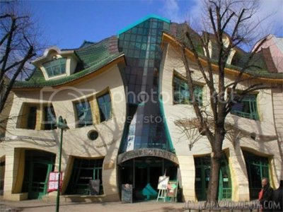 crooked-house-poland.jpg