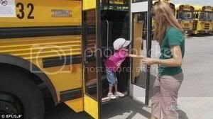 ajza-14-vjecare-qe-i-perket-moshes-105-vjec-foto-3.jpg