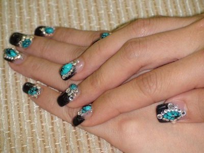 crystal-3d-nail-art.jpg