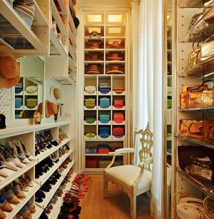 why-not-overlook-closet-interior-design-1.jpg