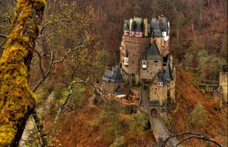 22castelul-burg-eltz-germania.jpg