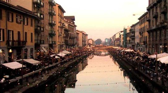 festa_navigli1.jpg