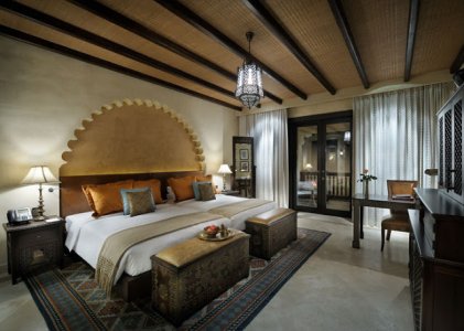 Twin-Bed-Deluxe-Room-AQA_938.jpg