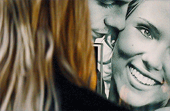 tumblr_myoxiyFFAK1r2igv7o8_250.gif