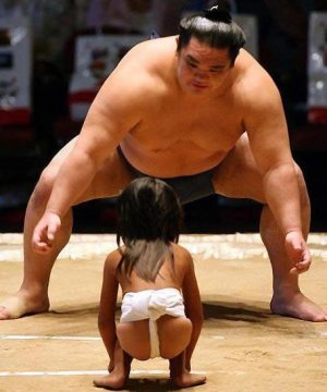 Sumo-Wrestlers.jpg