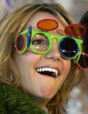 britney+funny+glasses.jpg