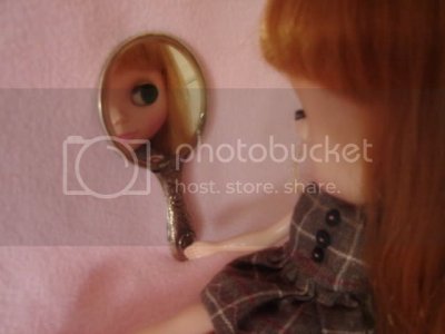 blythemirror_mirror_by_sugarskies.jpg