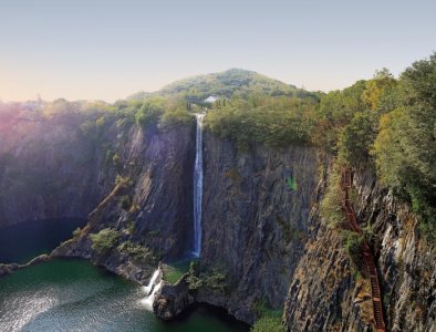 nf9.jpg