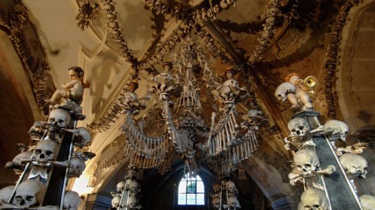 4105834-church-of-bones-sedlec-ossuary-gettyimages.jpg