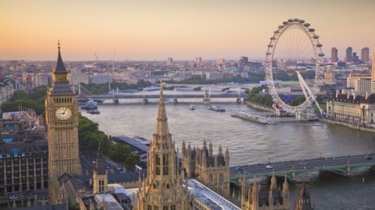 parliament-and-london-eye-on-thames-from-above-640.jpg