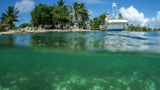 Tuvalu-Funafuti-158-1110x624.jpg