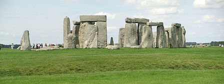 448px-Stonehenge-panoramic-5.jpg