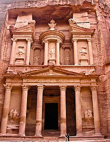 220px-Treasury_Petra_Jordan.jpg