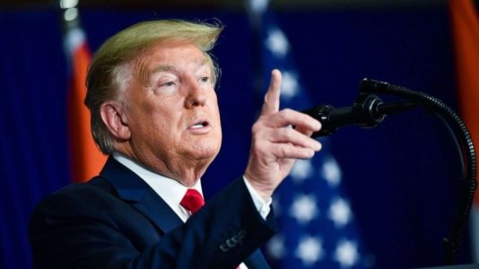 auto_trump-21590126815.jpg