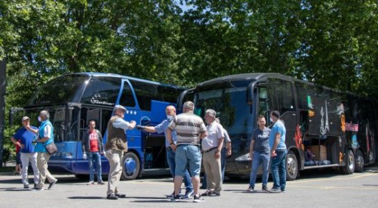 Pas 3 muajsh, sot u nisën autobusët e parë nga Zvicra për në Kosovë