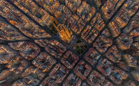 sagrada-fam%C3%ADlia-and-barcelona-from-above.jpg