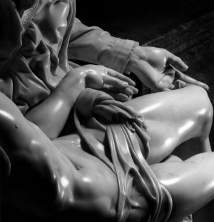Aurelio-Amendola-la-Pierà-di-Michelangelo-2014.665x712-3.jpg