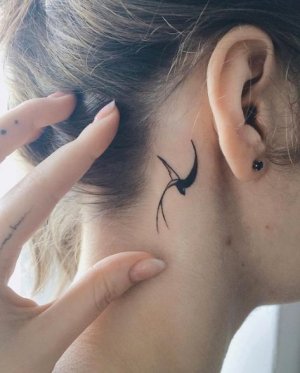 Temporary-Best-Tattoos-For-Girls-on-back-of-the-ear.jpg