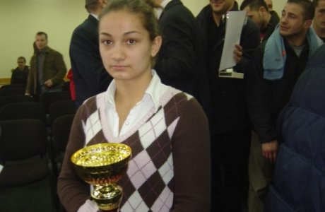 majlinda_kelmendi%20xhuto.JPG