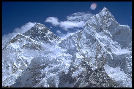 Mount-Everest-and-Nuptse-travellertheworld-best-picture-gallery.jpg