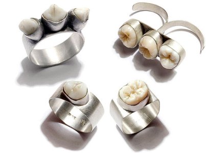 human-teeth-jewelry-1.jpg