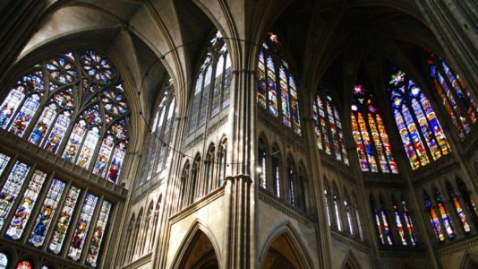 Metz_cathedral_windows-1-777x437.jpg
