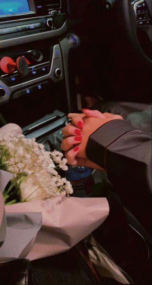 احبكِ وكأن حبكِ يحححيي ككلشي فداخخليّ😢😢🤎 !.jpeg